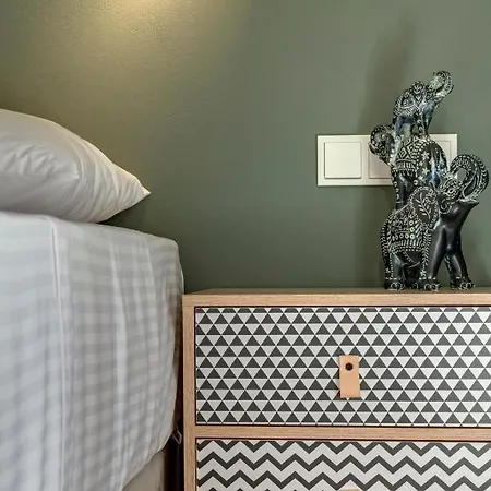 The Heart Of Syra - Your In Lägenhet