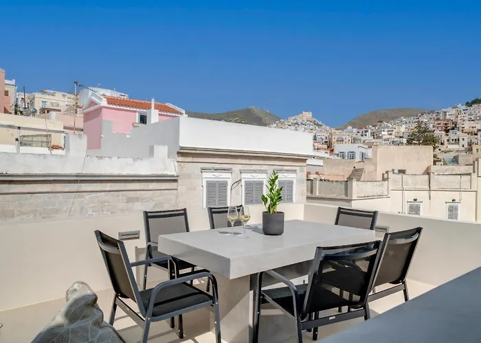 The Heart Of Syra - Your In Appartement