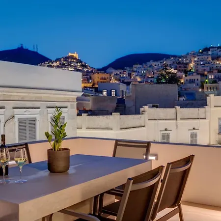 The Heart Of Syra - Your In Ermoupolis Apartment