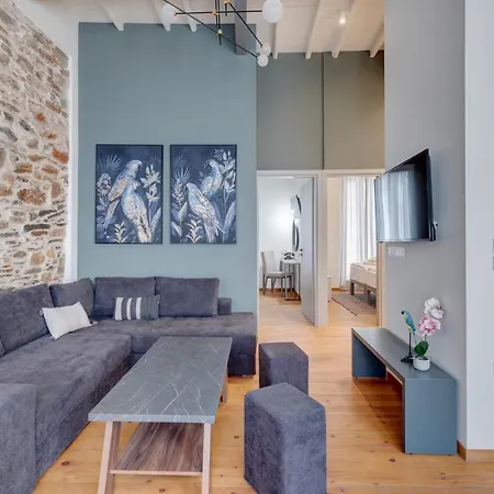 Apartment The Heart Of Syra - Your In Ermoupolis