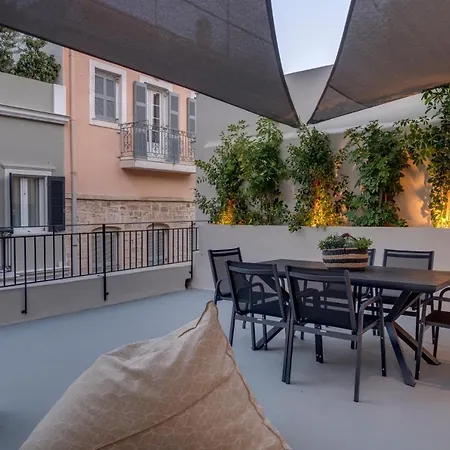 The Heart Of Syra - Your In Ermoupolis Apartment Ermoupoli