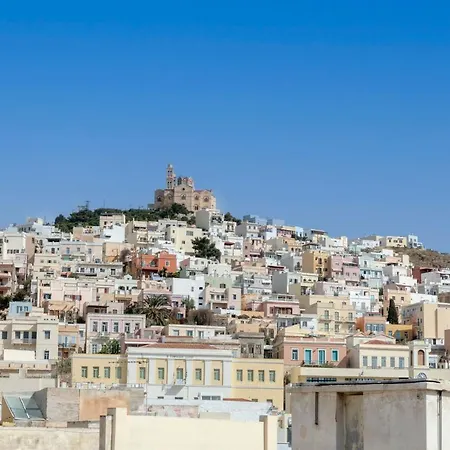 The Heart Of Syra - Your In Ermoupolis Apartment Ermoupoli