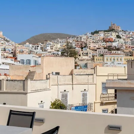 The Heart Of Syra - Your In Ermoupolis *